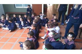 Concurso de Canciones y Baile